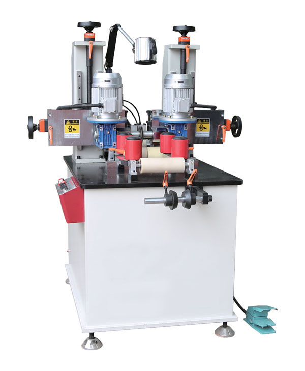 开齿穿条一体机