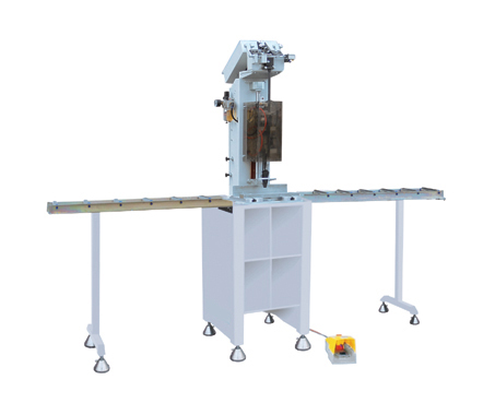 自动螺丝钉紧固机